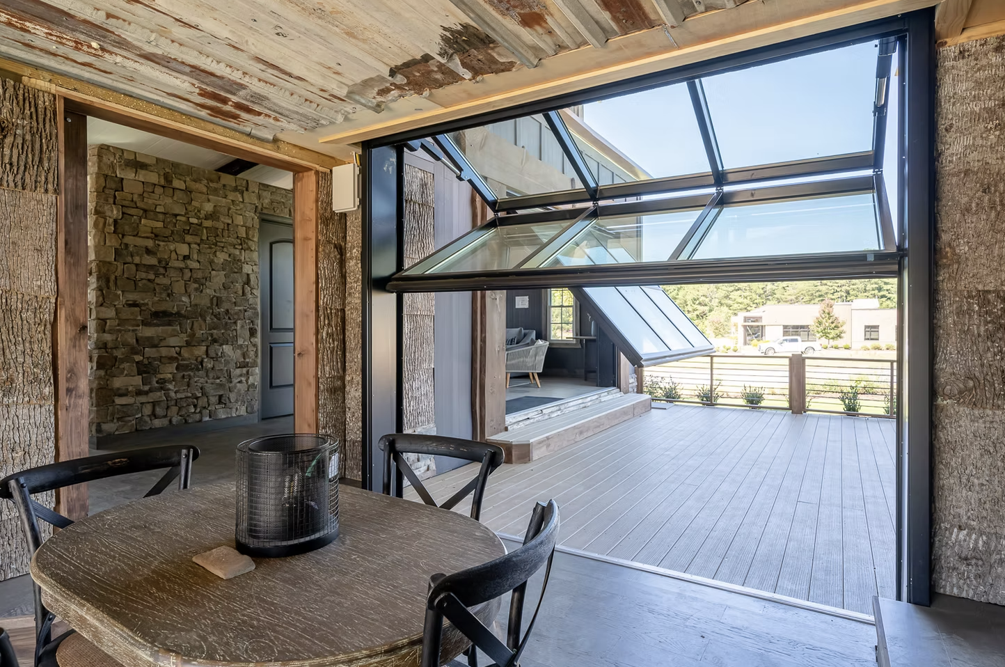 E Series - WAVE - folding dual-panel windows and window walls